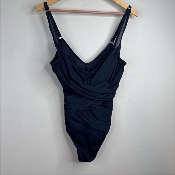 Miraclesuit One Piece Swimsuit 10 Navy Madero Sweetheart Sheer Wide Strap Resort - Picture 9 of 12